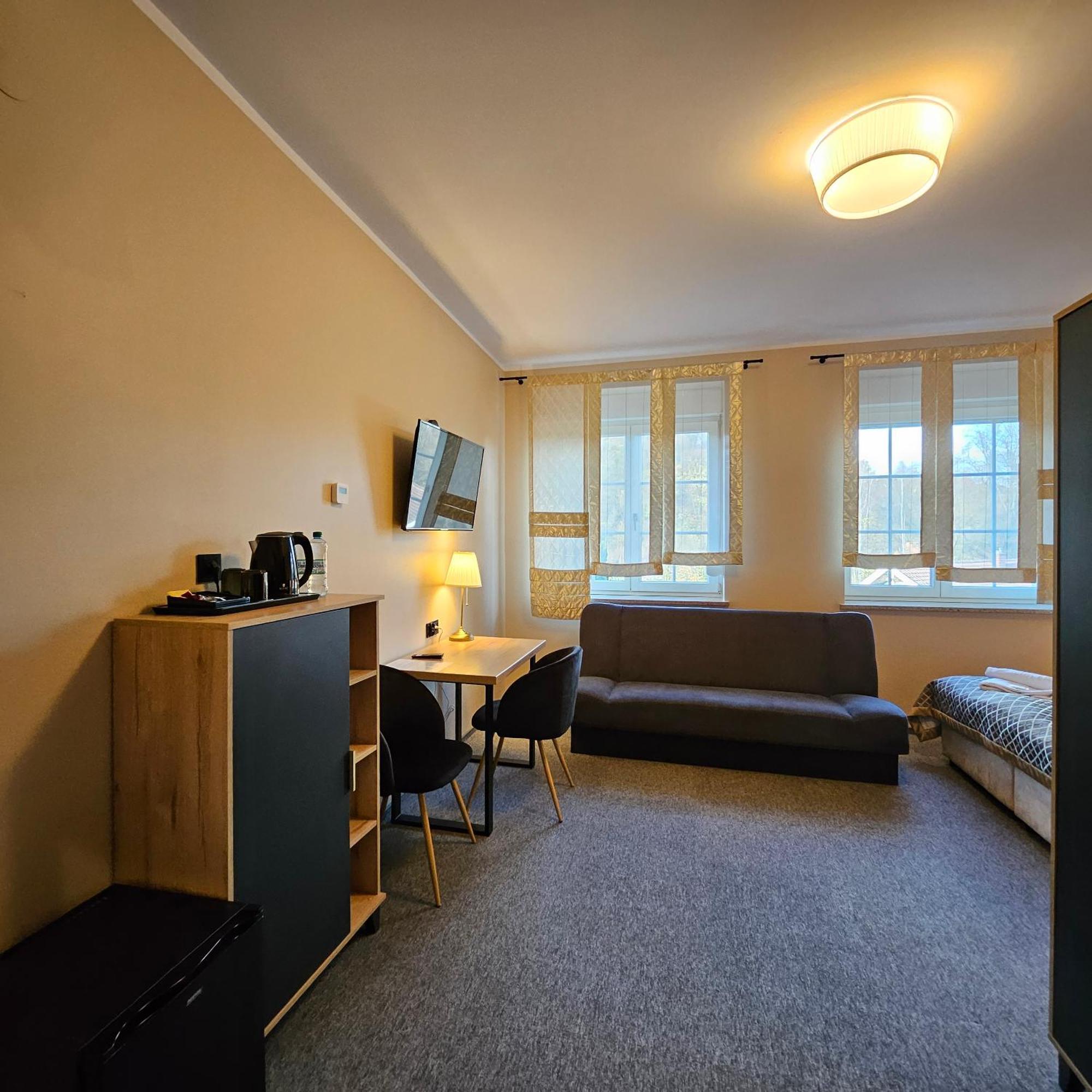 Willa Klodzko-Zacisze - Sauna - Silownia - Komnata Solna Exteriör bild